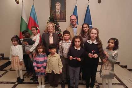 Прием на българската общност в посолството в Баку по случай предстоящите коледни и новогодишни празници.